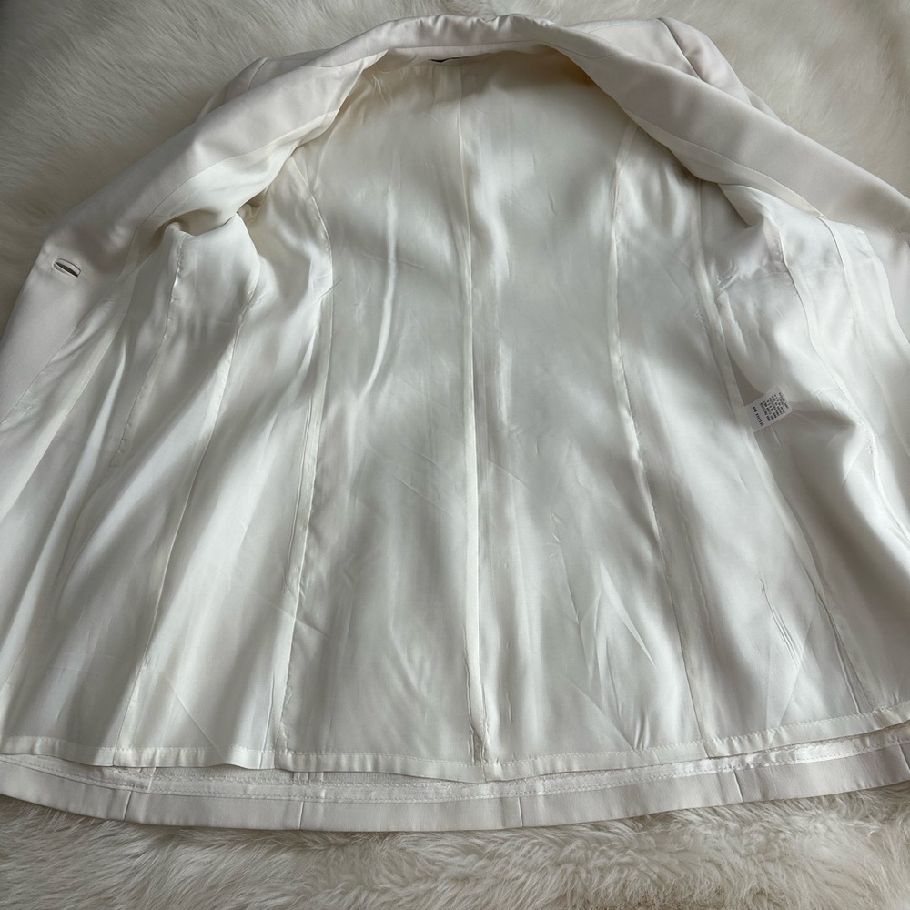 Jessica Elegant Cream Women's Suit Jacket - Picture 11 of 12